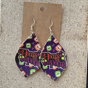 Hocus-pocus earring set
